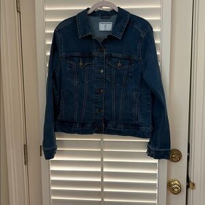Amazon essentials blue jean jacket